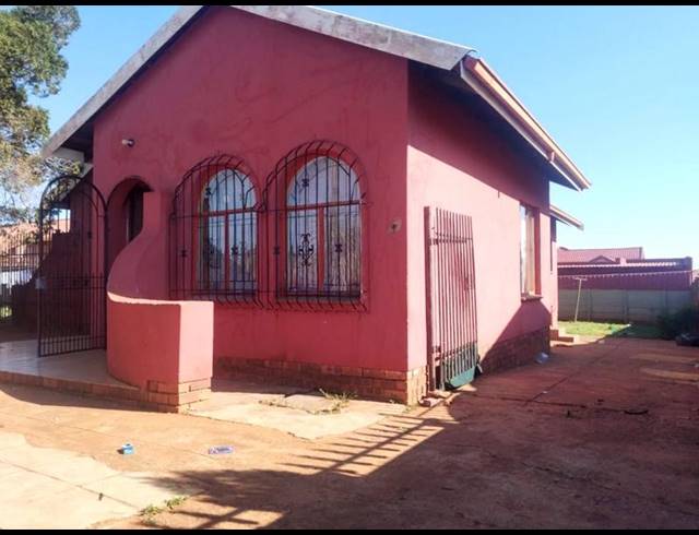 3 BEDROOM HOUSE FOR SALE IN ENNERDALE